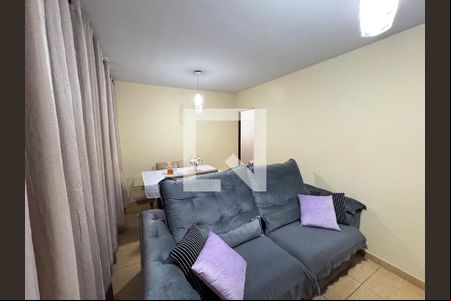 Sala de apartamento para alugar com 3 quartos, 74m² em Eldorado, Contagem