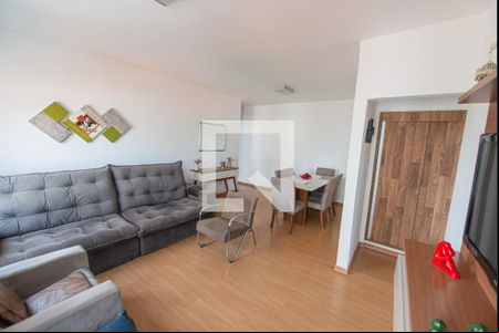 Sala de apartamento para alugar com 3 quartos, 90m² em Vila São José, Taubaté