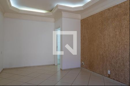 Sala de casa para alugar com 4 quartos, 200m² em Jardim Baronesa, Campinas