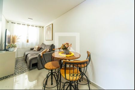Sala de apartamento à venda com 2 quartos, 110m² em Vila Dora, Santo André