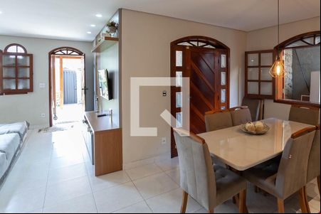 Sala  de casa para alugar com 4 quartos, 360m² em Santa Amélia, Belo Horizonte