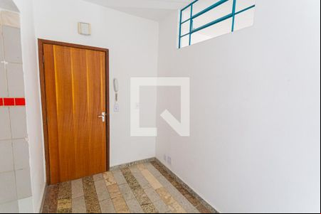 Sala de apartamento para alugar com 2 quartos, 42m² em Lagoinha, Belo Horizonte
