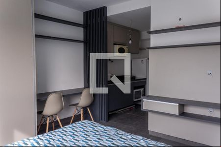 Quarto de kitnet/studio à venda com 1 quarto, 27m² em Partenon, Porto Alegre