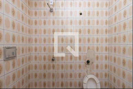 Banheiro Social de casa para alugar com 2 quartos, 180m² em Vila Maria Alta, São Paulo