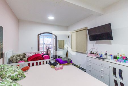 Suíte de casa para alugar com 3 quartos, 196m² em Vila Yolanda, Osasco