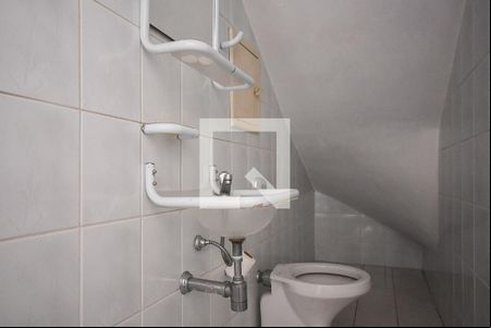 Lavabo de casa à venda com 3 quartos, 136m² em Jardim Maria Rosa, Taboão da Serra