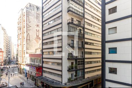 Quarto 1 - Vista de apartamento à venda com 2 quartos, 45m² em República, São Paulo