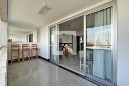 Varanda de apartamento para alugar com 3 quartos, 105m² em Vale do Sereno, Nova Lima