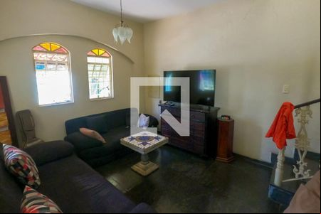 Sala 2 de casa à venda com 2 quartos, 360m² em Brasiléia, Betim