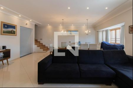 Sala de casa para alugar com 3 quartos, 280m² em Jardim Munhoz, Guarulhos