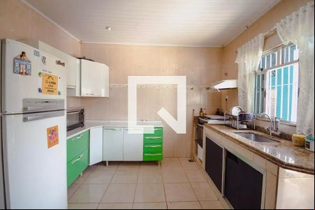 Cozinha de casa para alugar com 2 quartos, 180m² em Vila Santo Antônio, Duque de Caxias