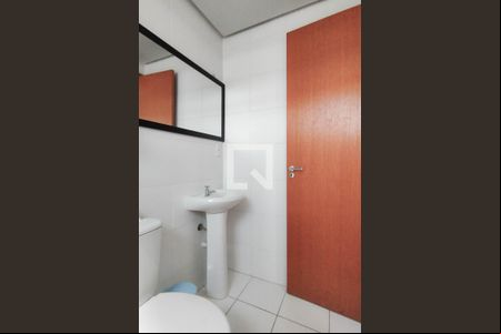 Banheiro de kitnet/studio para alugar com 1 quarto, 30m² em Centro, São Leopoldo