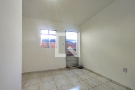 Quarto  de casa para alugar com 1 quarto, 40m² em Macaúbas, Salvador