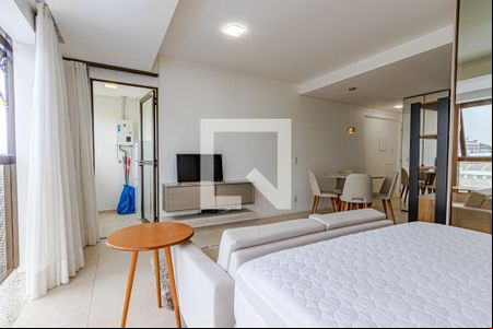Quarto de apartamento para alugar com 1 quarto, 44m² em Coqueiros, Florianópolis