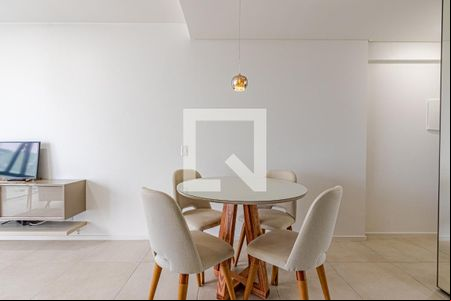 Sala de apartamento para alugar com 1 quarto, 44m² em Coqueiros, Florianópolis