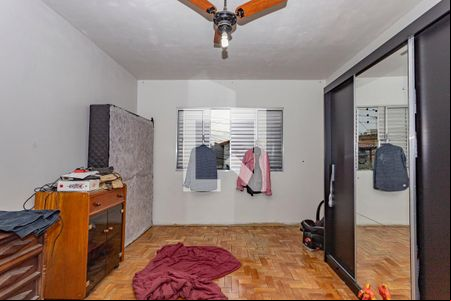 Quarto de casa à venda com 2 quartos, 145m² em Jardim Santa Emília, São Paulo