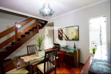 Sala de casa à venda com 4 quartos, 202m² em Vila Assunção, Santo André