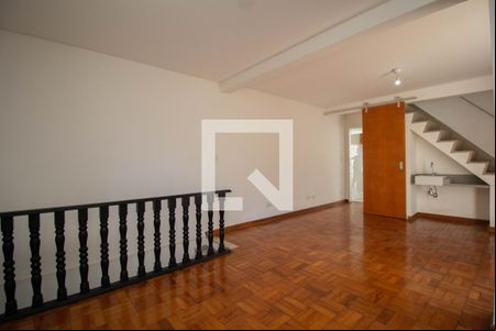 Sala de casa à venda com 4 quartos, 200m² em Parque São Domingos, São Paulo