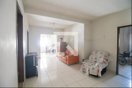 Sala 2 da casa principal de casa à venda com 6 quartos, 370m² em Brasiléia, Betim