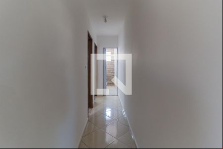Corredor de casa de condomínio para alugar com 3 quartos, 85m² em Real Park Tietê, Mogi das Cruzes