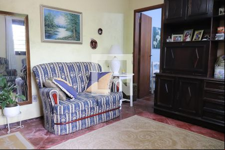 Sala de casa à venda com 2 quartos, 113m² em Pinheiro, São Leopoldo