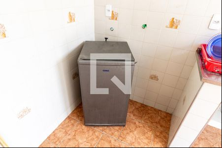 Sala/Cozinha de kitnet/studio para alugar com 1 quarto, 21m² em Campo Grande, Rio de Janeiro