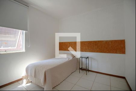 Quarto 1 de apartamento para alugar com 2 quartos, 72m² em Savassi, Belo Horizonte