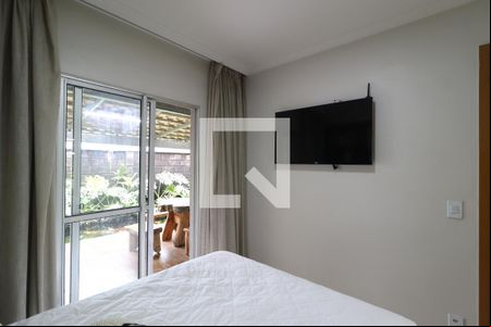 Quarto 1 de apartamento para alugar com 2 quartos, 97m² em Aclimação, Uberlândia