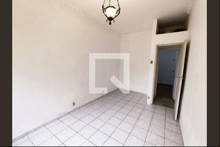 Quarto 1 de casa para alugar com 8 quartos, 280m² em Méier, Rio de Janeiro