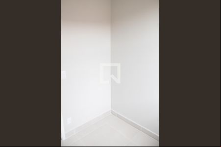 Quarto 2 de casa para alugar com 2 quartos, 40m² em Parque Edu Chaves, São Paulo