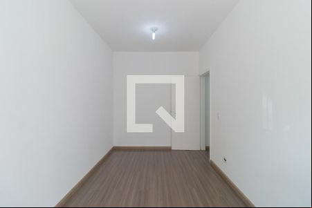 Quarto de apartamento para alugar com 1 quarto, 50m² em São José, Porto Alegre