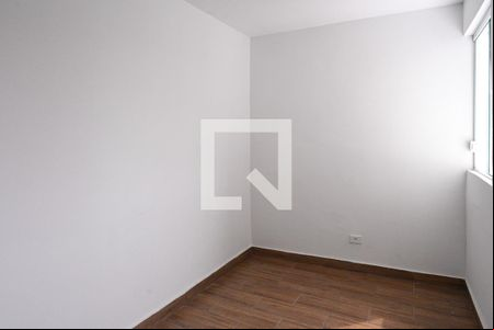 Quarto 1 de apartamento para alugar com 2 quartos, 50m² em Jardim Seckler, São Paulo