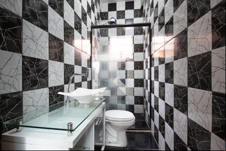 Banheiro de casa para alugar com 1 quarto, 60m² em Santa Maria, Osasco