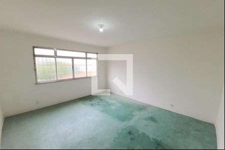 Suíte de casa para alugar com 5 quartos, 300m² em Centro, Niterói