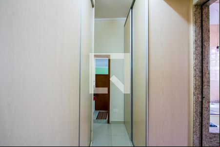 Closet do quarto 1 de casa para alugar com 2 quartos, 150m² em Jardim Paraiso, Santo André