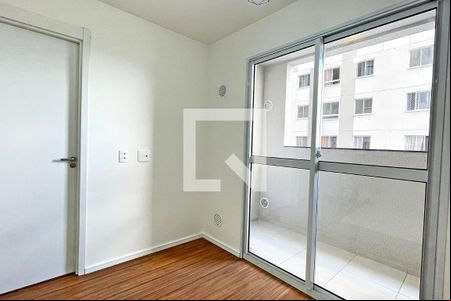 Sala de apartamento para alugar com 1 quarto, 27m² em Vila das Bandeiras, Guarulhos