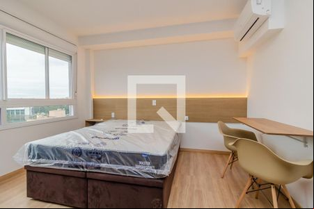 Sala/Quarto de kitnet/studio para alugar com 1 quarto, 26m² em Partenon, Porto Alegre