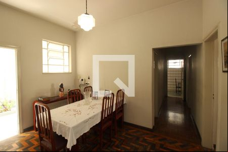 Sala de casa à venda com 5 quartos, 350m² em Carlos Prates, Belo Horizonte