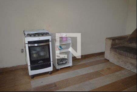 Sala de casa para alugar com 1 quarto, 40m² em Nascentes Imperiais, Contagem