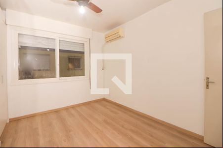 Quarto de apartamento à venda com 1 quarto, 47m² em Vila Ipiranga, Porto Alegre