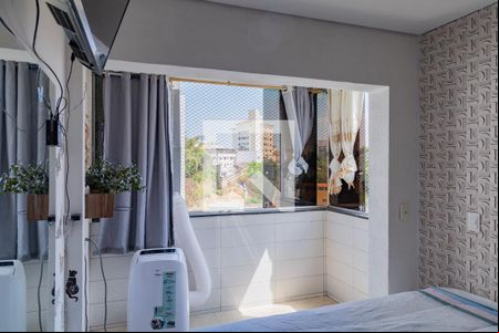 Suíte de apartamento para alugar com 3 quartos, 160m² em Sagrada Família, Belo Horizonte
