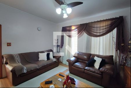 Sala de Estar de casa à venda com 4 quartos, 169m² em Vila Joaquim Inacio, Campinas