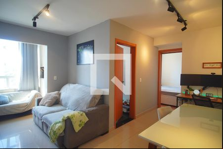 Sala de apartamento para alugar com 1 quarto, 55m² em Vila Rosa, Novo Hamburgo