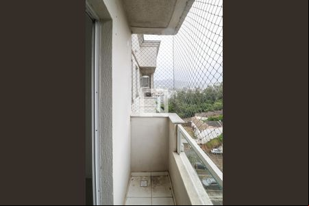 Varanda  de apartamento para alugar com 3 quartos, 72m² em Teresópolis, Porto Alegre