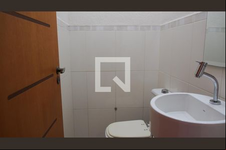 Lavabo de casa à venda com 3 quartos, 370m² em Vila Galvão, Jundiaí
