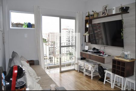 Sala de apartamento para alugar com 2 quartos, 51m² em Todos Os Santos, Rio de Janeiro