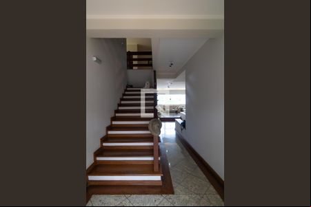 Hall de Entrada de casa à venda com 4 quartos, 540m² em Vila Brandina, Campinas
