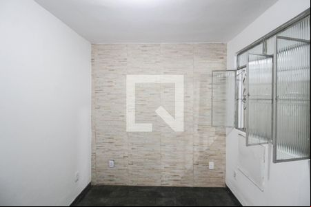 Quarto de apartamento para alugar com 1 quarto, 35m² em Vila Emil, Mesquita