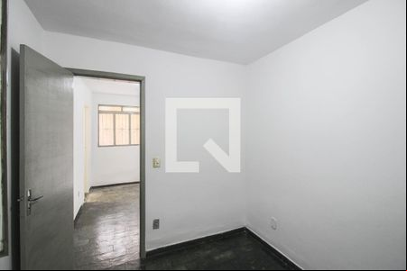 Quarto de apartamento para alugar com 1 quarto, 35m² em Vila Emil, Mesquita