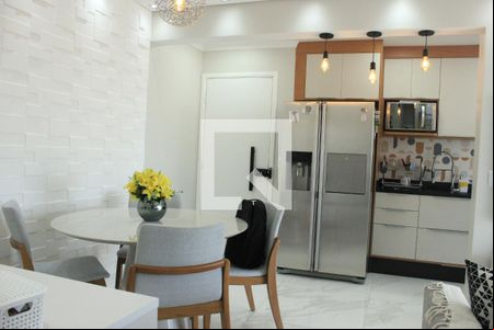 Sala de apartamento à venda com 2 quartos, 61m² em Jardim Bom Clima, Guarulhos